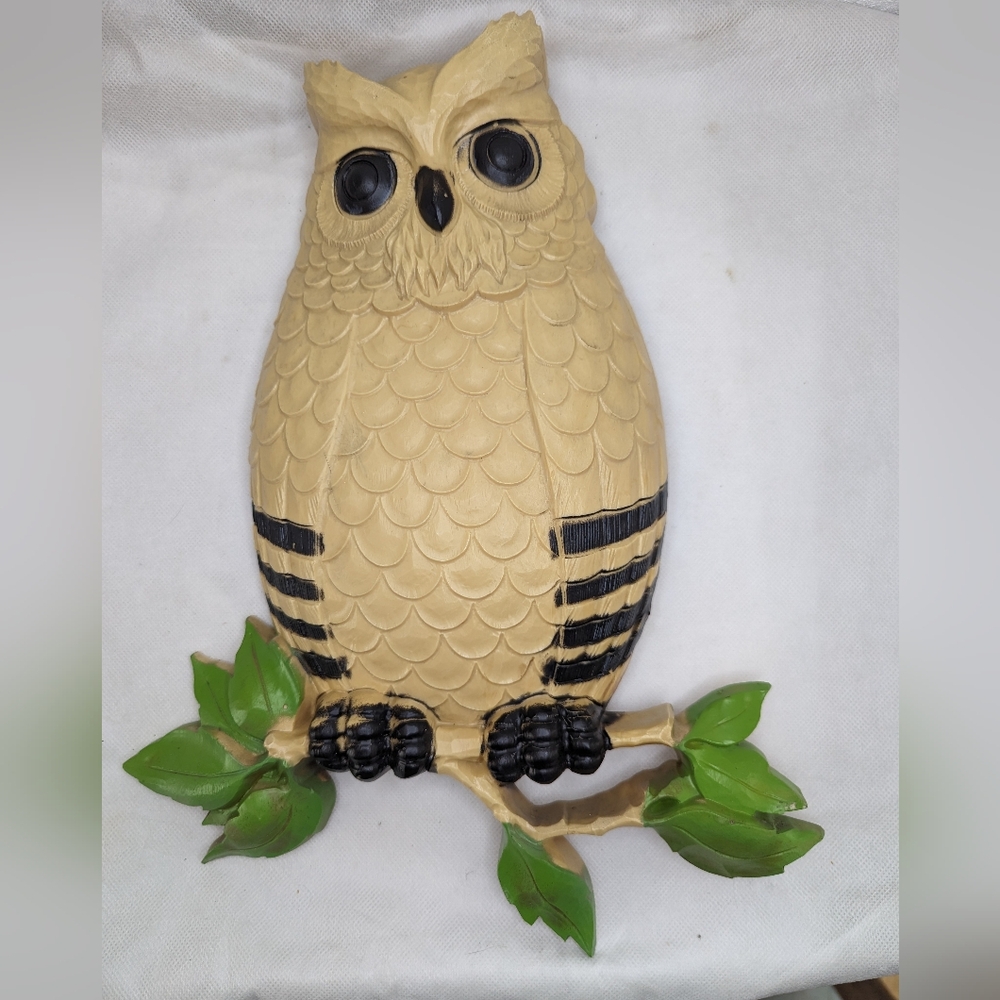 Vintage 1970's Homeco Owl Wall Plaque